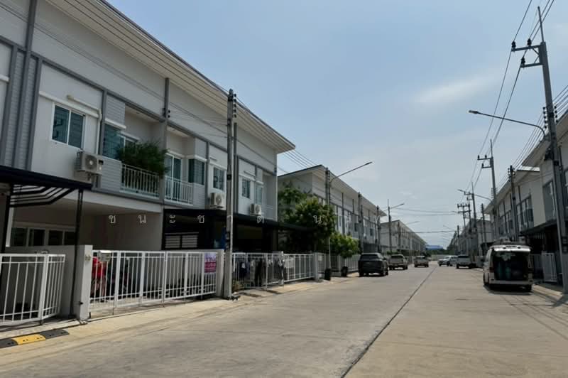 เดอะ มิราเคิล กาญจนาภิเษก-เอกชัย, Samut Sakhon, Bang Nam Chut, Muang Samut Sakhon, Samut Sakhon, 4 Bedrooms, 108 sqm, Townhouse For Sale, by ชนะชาติ นนท์ตา, 500275154 - DDproperty.com