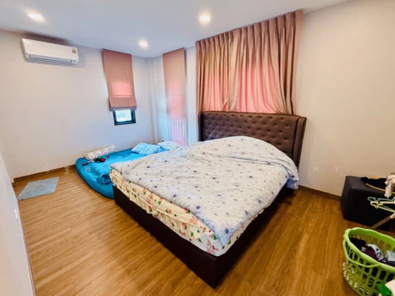 CENTRO Thawiwatthana, Bangkok, Soi Thawiwatthana 1, Thawiwatthana Road, Nong Kang Plu, Nong Khaem, Bangkok, 5 Bedrooms, 380 sqm, Single Detached House For Rent, by นัฐพงค์ มณีอัครเนตร, 500275157 - DDproperty.com