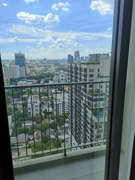 CENTRIC Ari Station, Bangkok, 27 Phahonyothin Road, Samsen Nai, Phaya Thai, Bangkok, 1 Bedroom, 48 sqm, Condo For Rent, by Vichai  Annavakulthorn, 500275158 - DDproperty.com