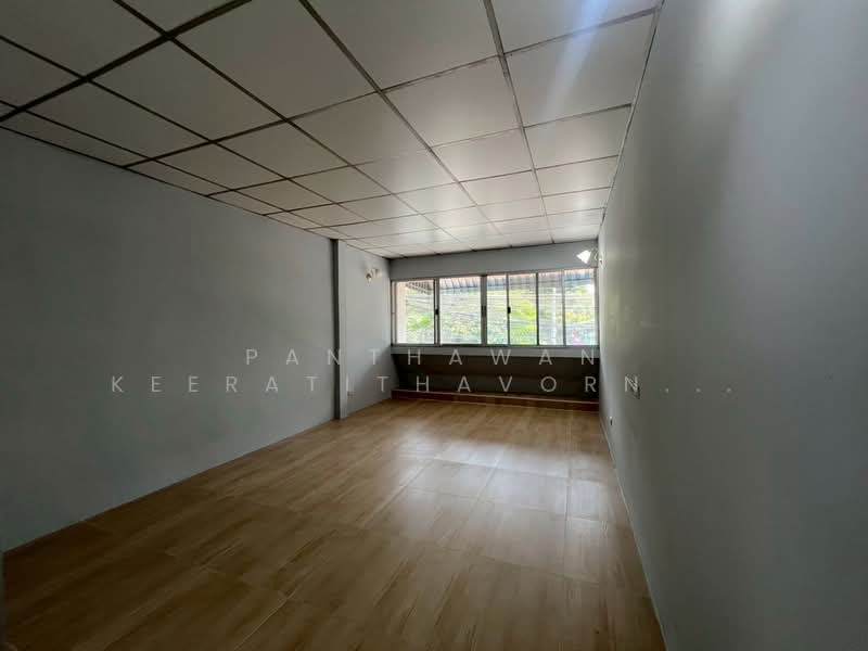 บ้านเดี่ยว 2 ชั้น ทำเลอารีย์ ซอยอารีย์สัมพันธ์, Bangkok, Phaya Thai, Phaya Thai, Bangkok, 4 Bedrooms, 220 sqm, Single Detached House For Rent, by Panthawan Keeratithavornanan, 500275166 - DDproperty.com