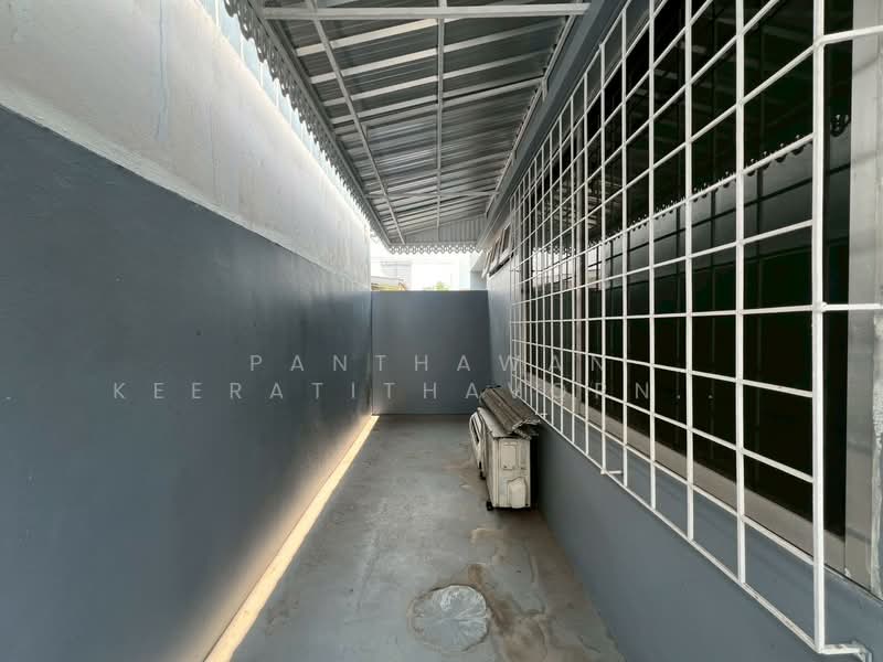 บ้านเดี่ยว 2 ชั้น ทำเลอารีย์ ซอยอารีย์สัมพันธ์, กรุงเทพ, พญาไท, พญาไท, กรุงเทพ, 220 ตร.ม., บ้านเดี่ยว ให้เช่า, โดย Panthawan Keeratithavornanan, 500275166 - DDproperty.com