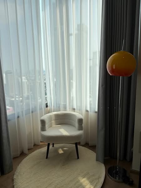 Noble Form Thonglor, Bangkok, Sukhumvit 55, Khlong Tan Nua, Watthana, Bangkok, 2 Bedrooms, 53 sqm, Condo For Rent, by Vichai  Annavakulthorn, 500275207 - DDproperty.com