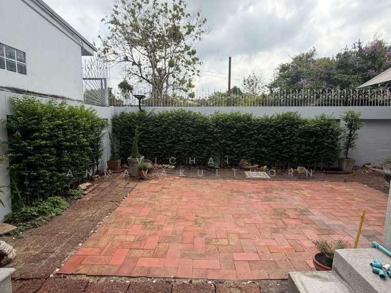 Pornpailin Sukhumvit 101/1, Bangkok, Bang Chak, Phra Khanong, Bangkok, 3 Bedrooms, 300 sqm, Single Detached House For Rent, by Vichai  Annavakulthorn, 500275217 - DDproperty.com