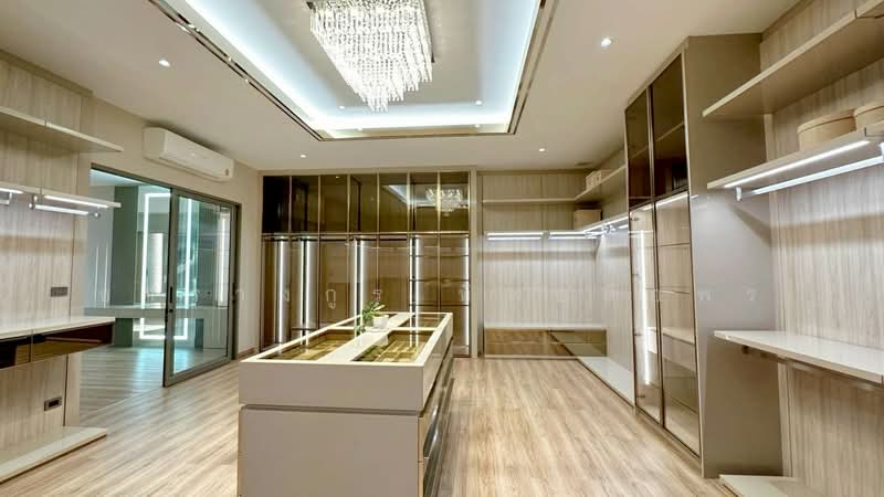 บ้านเดี่ยว ในซอยรามอินทรา57, Bangkok, รามอินทรา, Tha Rang, Bang Khen, Bangkok, 4 Bedrooms, 444 sqm, Single Detached House For Sale, by ธารางกูร ทิพย์ลือพร, 500275250 - DDproperty.com