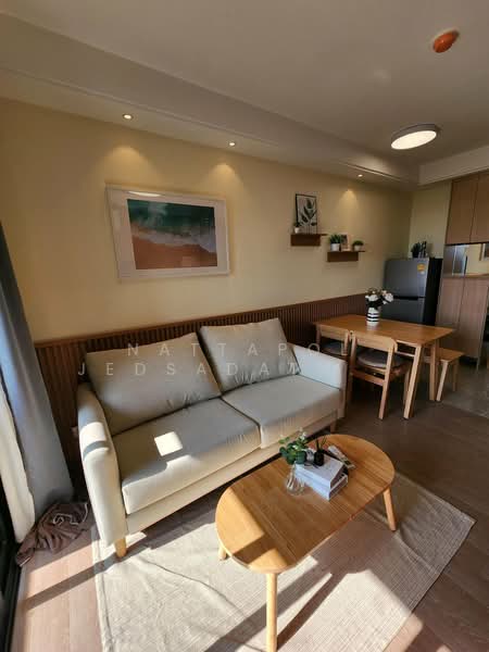 Regal Sathon-Naradhiwas, Bangkok, Naradhiwas Rajanagarindra Road, Thung Maha Mek, Sathon, Bangkok, 1 Bedroom, 33 sqm, Condo For Sale, by Nattapol Jedsadathitikul, 500275269 - DDproperty.com