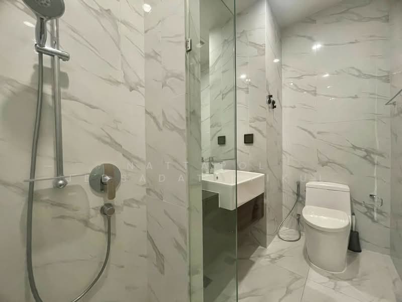 Noble BE19 Sukhumvit, Bangkok, 89 Sukhumvit 19 Alley, Khlong Tan Nua, Watthana, Bangkok, 1 Bedroom, 34 sqm, Condo For Rent, by Nattapol Jedsadathitikul, 500275285 - DDproperty.com