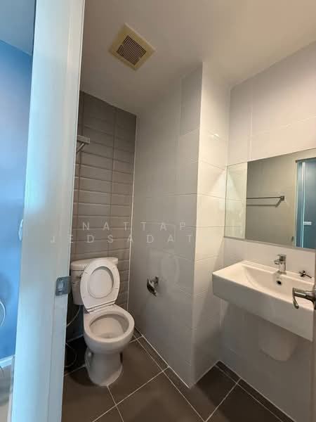 Aspire Sukhumvit 48, Bangkok, Sukhumvit Road, Phra Kanong, Khlong Toei, Bangkok, 2 Bedrooms, 53 sqm, Condo For Rent, by Nattapol Jedsadathitikul, 500275289 - DDproperty.com