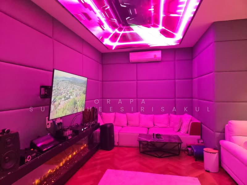 4-BR Villa, Bangkok, Phra Kanong Nua, Watthana, Bangkok, 4 Bedrooms, 550 sqm, Villa For Rent, by Orapa Sumetheesirisakul, 500275307 - DDproperty.com