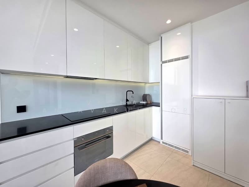 Tait Sathorn 12, Bangkok, Soi Sathorn 12, Sathorn Road, Silom, Bang Rak, Bangkok, 2 Bedrooms, 80 sqm, Condo For Rent, by Vichai  Annavakulthorn, 500275331 - DDproperty.com