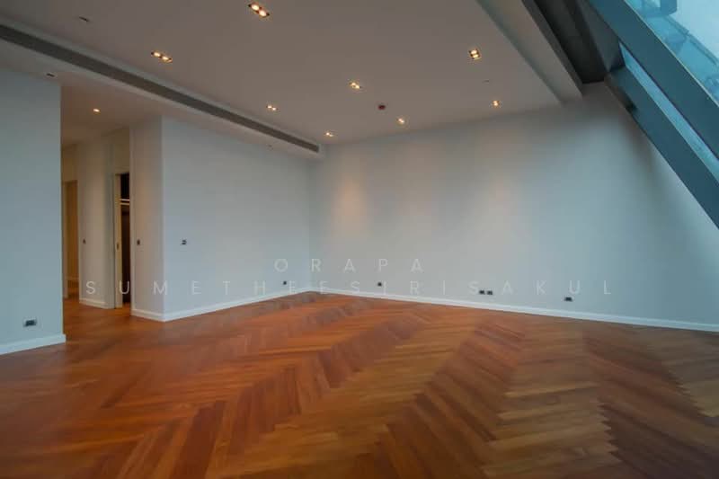 MARQUE Sukhumvit, Bangkok, 719 Sukhumvit 39 Road, Khlong Tan Nua, Watthana, Bangkok, 4 Bedrooms, 295 sqm, Condo For Rent, by Orapa Sumetheesirisakul, 500275338 - DDproperty.com