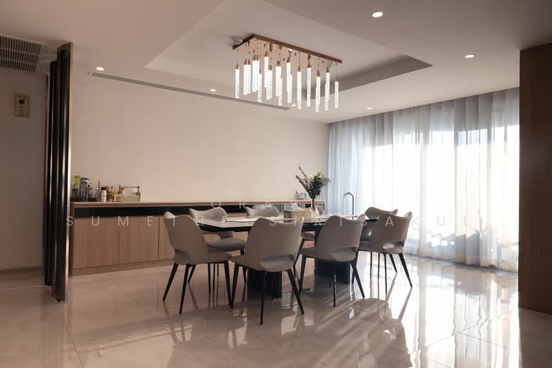 La Cascade, Bangkok, Eakamai, Khlong Tan Nua, Watthana, Bangkok, 3 Bedrooms, 260 sqm, Condo For Rent, by Orapa Sumetheesirisakul, 500275343 - DDproperty.com