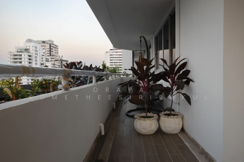 La Cascade, Bangkok, Eakamai, Khlong Tan Nua, Watthana, Bangkok, 3 Bedrooms, 260 sqm, Condo For Rent, by Orapa Sumetheesirisakul, 500275343 - DDproperty.com
