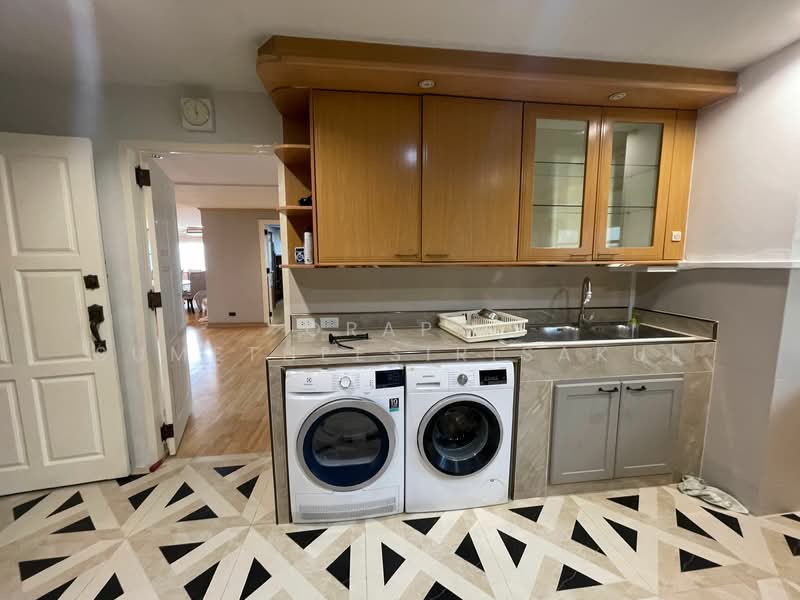 Fairview Tower, Bangkok, 40 Soi Sukhumvit 18, Khlong Toei, Khlong Toei, Bangkok, 5 Bedrooms, 650 sqm, Condo For Rent, by Orapa Sumetheesirisakul, 500275388 - DDproperty.com