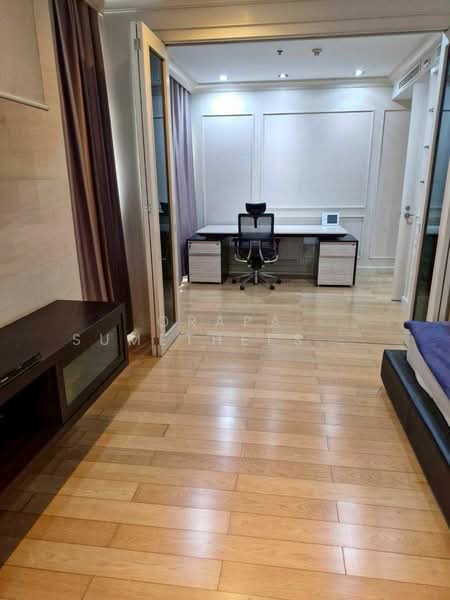 The Royal Saladaeng, Bangkok, 79 Saladaeng Road, Silom, Bang Rak, Bangkok, 3 Bedrooms, 235 sqm, Condo For Rent, by Orapa Sumetheesirisakul, 500275429 - DDproperty.com