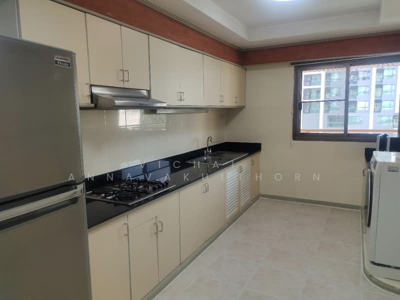 D.H.Grand Tower, Bangkok, Soi Prommit, Khlong Tan Nua, Watthana, Bangkok, 3 Bedrooms, 280 sqm, Apartment For Rent, by Vichai  Annavakulthorn, 500275437 - DDproperty.com