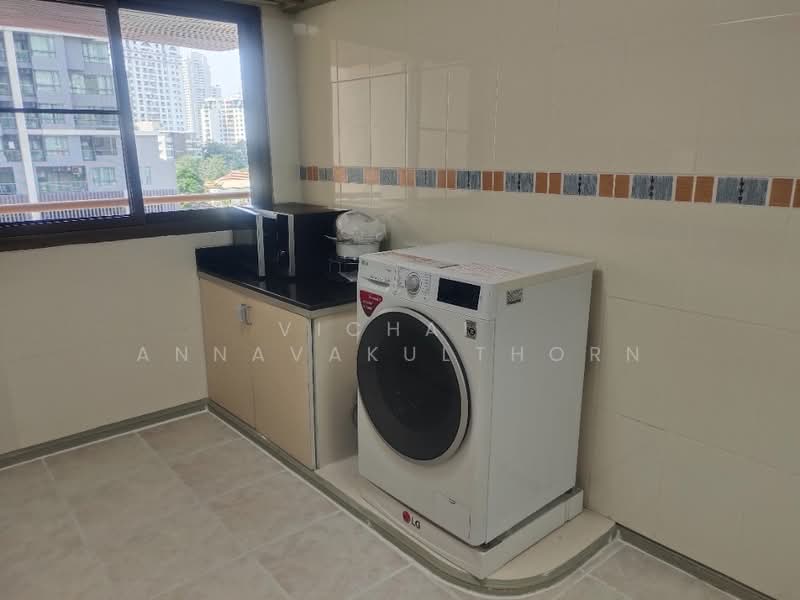 D.H.Grand Tower, Bangkok, Soi Prommit, Khlong Tan Nua, Watthana, Bangkok, 3 Bedrooms, 280 sqm, Apartment For Rent, by Vichai  Annavakulthorn, 500275437 - DDproperty.com