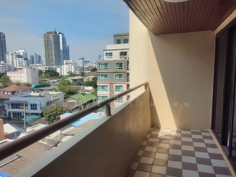 D.H.Grand Tower, Bangkok, Soi Prommit, Khlong Tan Nua, Watthana, Bangkok, 3 Bedrooms, 280 sqm, Apartment For Rent, by Vichai  Annavakulthorn, 500275437 - DDproperty.com
