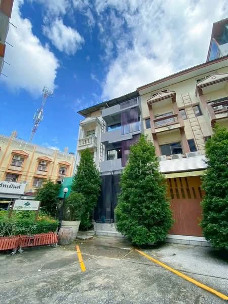 undefined, Bangkok, Sena Nikhom, Chatuchak, Bangkok, 5 Bedrooms, 190 sqm, Townhouse For Rent, by Vichai  Annavakulthorn, 500275470 - DDproperty.com