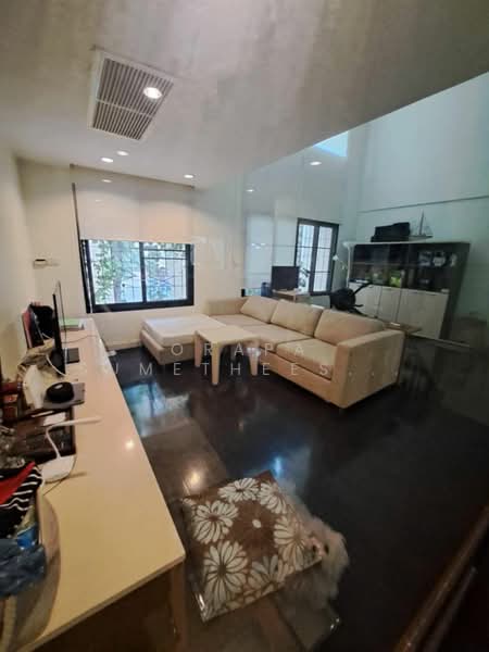 Evanston Thonglor 25, Bangkok, 47 Soi Phrom Phak, Khlong Tan Nua, Watthana, Bangkok, 3 Bedrooms, 400 sqm, Townhouse For Rent, by Orapa Sumetheesirisakul, 500275472 - DDproperty.com