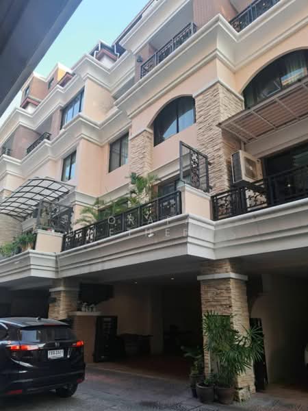 Evanston Thonglor 25 : เอแวนสตัน ทองหล่อ 25, กรุงเทพ, 47 ซอย พร้อมพรรค, คลองตันเหนือ, วัฒนา, กรุงเทพ, 400 ตร.ม., ทาวน์เฮ้าส์ ให้เช่า, โดย Orapa Sumetheesirisakul, 500275472 - DDproperty.com