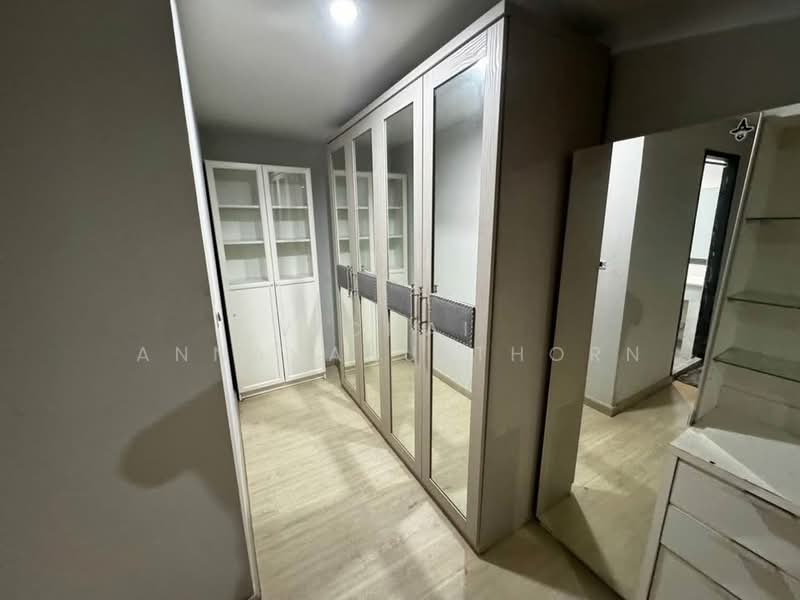 Le Cosi Ekamai 28, Bangkok, Sukhumvit, Khlong Tan Nua, Watthana, Bangkok, 3 Bedrooms, 144 sqm, Condo For Rent, by Vichai  Annavakulthorn, 500275517 - DDproperty.com