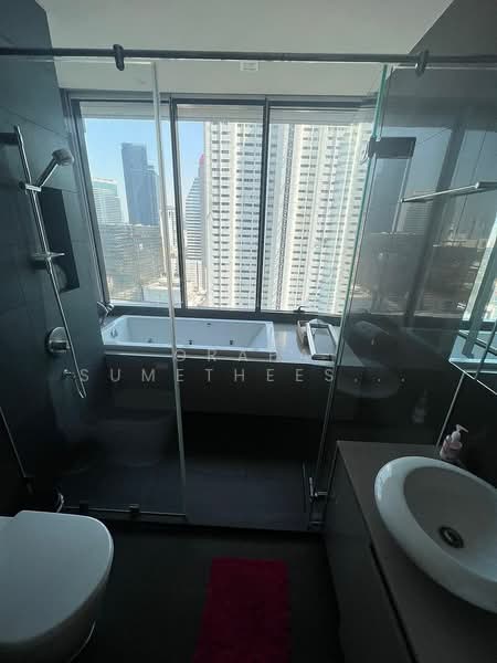 M Silom, Bangkok, 26 Narathiwas Ratchanakarin Road, Suriyawong, Bang Rak, Bangkok, 1 Bedroom, 52 sqm, Condo For Rent, by Orapa Sumetheesirisakul, 500275556 - DDproperty.com
