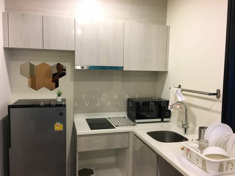 Life Asoke, Bangkok, Asoke-Dindang Road, Bang Kapi, Huai Khwang, Bangkok, 1 Bedroom, 35 sqm, Condo For Rent, by Vichai  Annavakulthorn, 500275567 - DDproperty.com