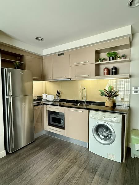 The Crest Sukhumvit 49, Bangkok, Sukhumvit 49, Khlong Tan Nua, Watthana, Bangkok, 1 Bedroom, 37 sqm, Condo For Rent, by Orapa Sumetheesirisakul, 500275583 - DDproperty.com