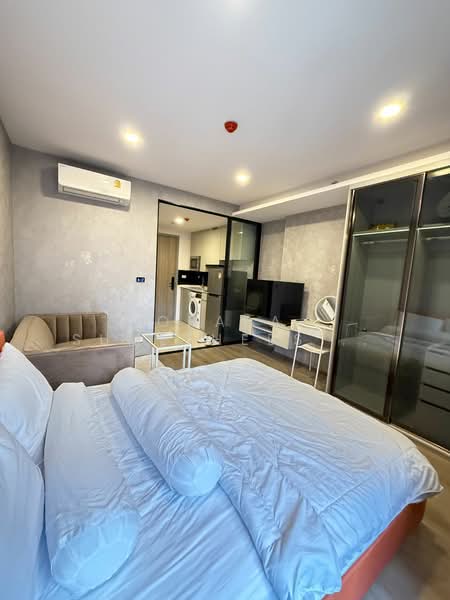SOHO Bangkok Ratchada, Bangkok, 74 Pracha Rat Bamphen Rd, Huai Khwang, Huai Khwang, Bangkok, 1 Bedroom, 26 sqm, Condo For Rent, by Orapa Sumetheesirisakul, 500275608 - DDproperty.com