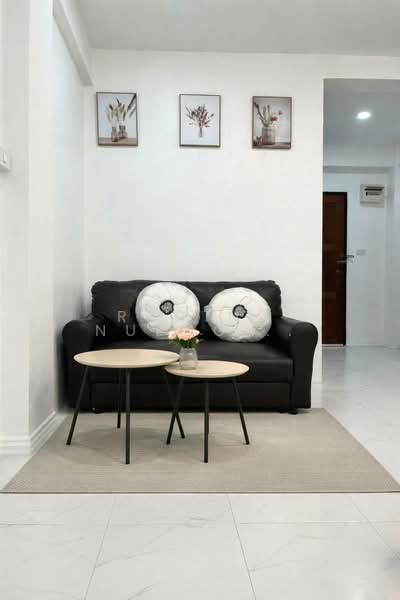 Nirun Condominium South Pattaya : นิรันดร์ คอนโด พัทยาใต้, ชลบุรี, 518/385 อรุโณทัย 2, หนองปรือ, บางละมุง, ชลบุรี, 26 ตร.ม., คอนโด ขาย, โดย Regina Nuengjamnong, 500275625 - DDproperty.com