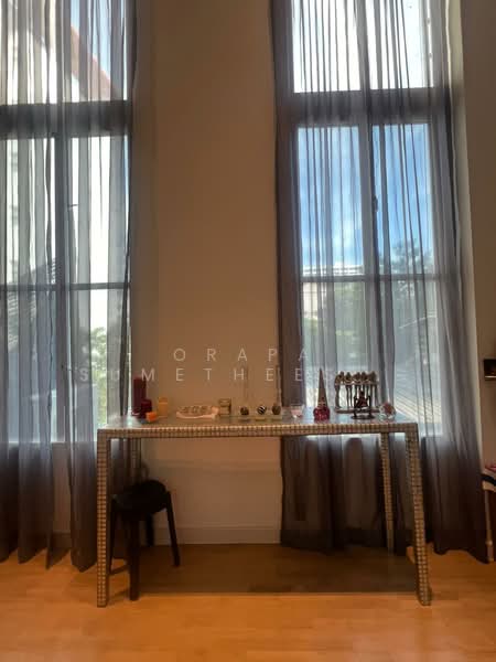 Baan Klang Krung Thonglor : บ้านกลางกรุงทองหล่อ, กรุงเทพ, 55 ซอยสุขุมวิท 55, คลองตันเหนือ, วัฒนา, กรุงเทพ, 330 ตร.ม., ทาวน์เฮ้าส์ ให้เช่า, โดย Orapa Sumetheesirisakul, 500275632 - DDproperty.com