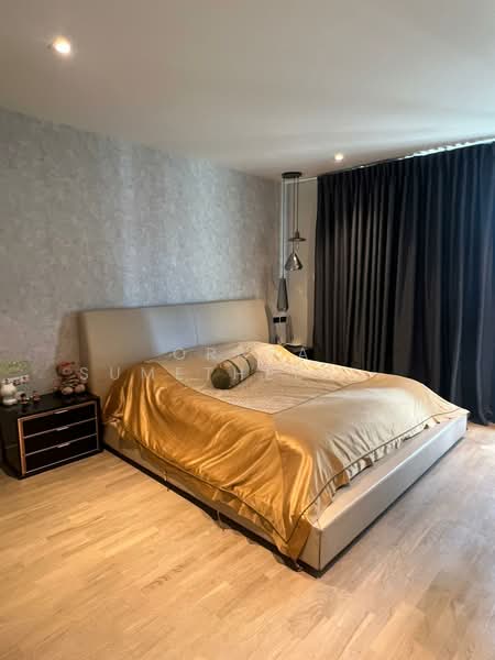 Baan Klang Krung Thonglor, Bangkok, 55 Soi Sukhumvit 55, Khlong Tan Nua, Watthana, Bangkok, 3 Bedrooms, 330 sqm, Townhouse For Rent, by Orapa Sumetheesirisakul, 500275632 - DDproperty.com