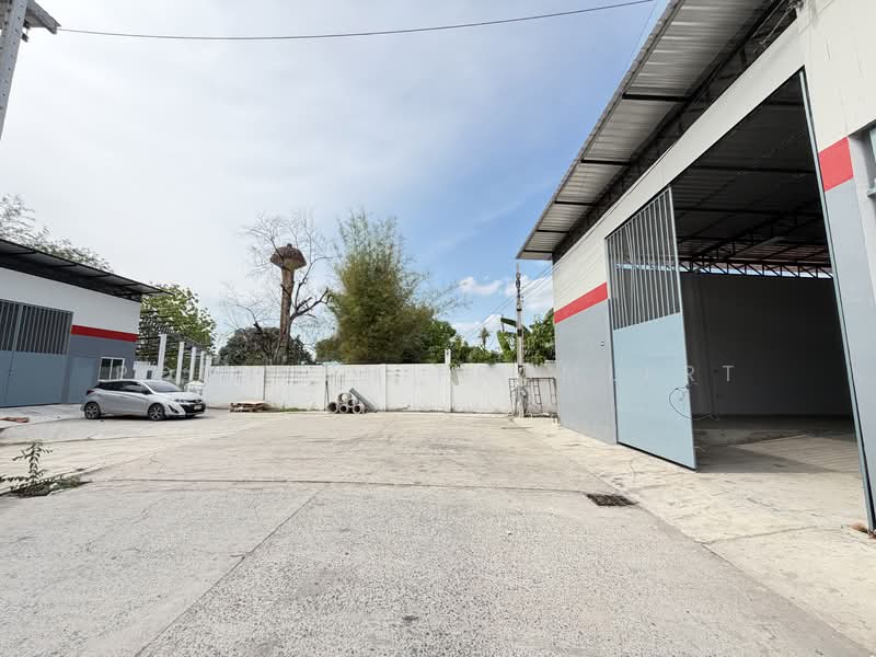 ประกาศให้เช่าโกดัง | Warehouse for Rent (Pattaya, Chonburi), Chon Buri (Pattaya), Nong Pla Lai, Bang Lamung (Pattaya), Chon Buri (Pattaya), , 300 sqm, Warehouse/Factory For Rent, by Pornpun Promlert, 500275670 - DDproperty.com