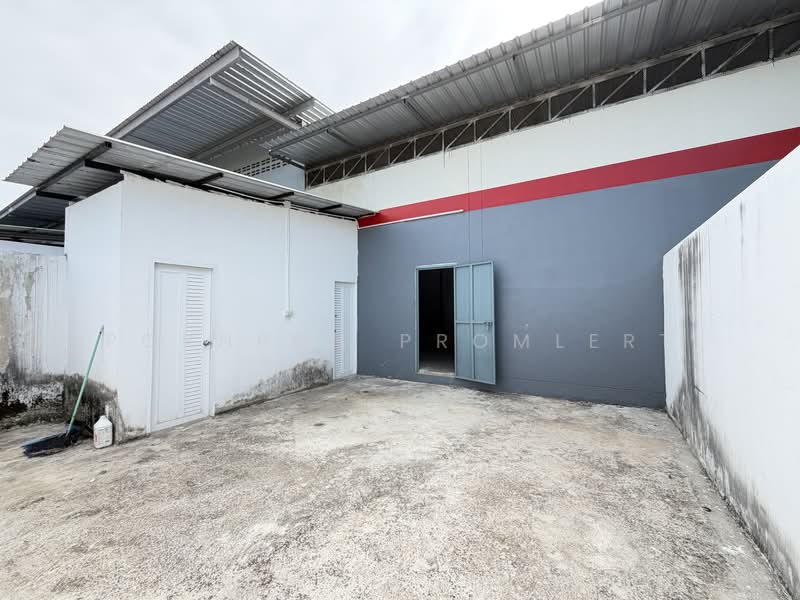 ประกาศให้เช่าโกดัง | Warehouse for Rent (Pattaya, Chonburi), Chon Buri (Pattaya), Nong Pla Lai, Bang Lamung (Pattaya), Chon Buri (Pattaya), , 300 sqm, Warehouse/Factory For Rent, by Pornpun Promlert, 500275670 - DDproperty.com