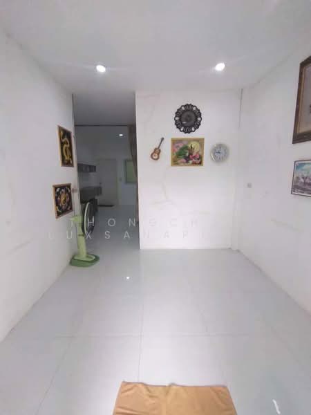 ขาย บ้านเดี่ยวชั้นเดียว 50 ตารางวา ซอยวัดลาดปลาดุก, Nonthaburi, Phimonrat, Bang Bua Thong, Nonthaburi, 2 Bedrooms, 120 sqm, Single Detached House For Sale, by Thongchai Luxsanapongrat, 500275801 - DDproperty.com