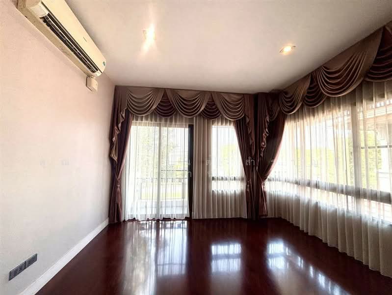 Mantana Lake Watcharapol, Bangkok, Sukhaphiban 5 Road, O-Ngoen, Sai Mai, Bangkok, 4 Bedrooms, 276 sqm, Single Detached House For Sale, by คุณ ชนกานต์ สำราญดี (กาน), 500275819 - DDproperty.com