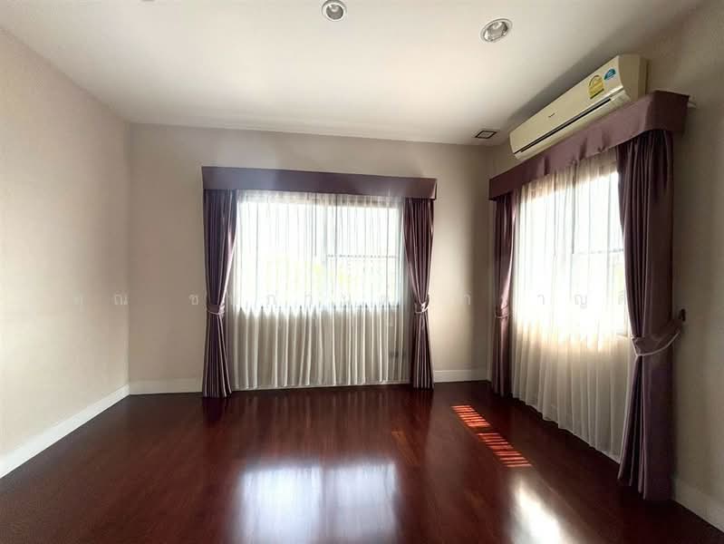 Mantana Lake Watcharapol, Bangkok, Sukhaphiban 5 Road, O-Ngoen, Sai Mai, Bangkok, 4 Bedrooms, 276 sqm, Single Detached House For Sale, by คุณ ชนกานต์ สำราญดี (กาน), 500275819 - DDproperty.com