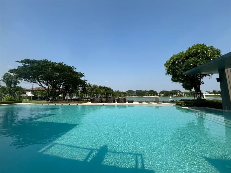 Mantana Lake Watcharapol, Bangkok, Sukhaphiban 5 Road, O-Ngoen, Sai Mai, Bangkok, 4 Bedrooms, 276 sqm, Single Detached House For Sale, by คุณ ชนกานต์ สำราญดี (กาน), 500275819 - DDproperty.com