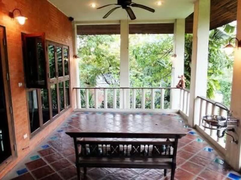 4-BR House, Bangkok, Phra Kanong Nua, Watthana, Bangkok, 4 Bedrooms, 400 sqm, Single Detached House For Rent, by Vichai  Annavakulthorn, 500275822 - DDproperty.com