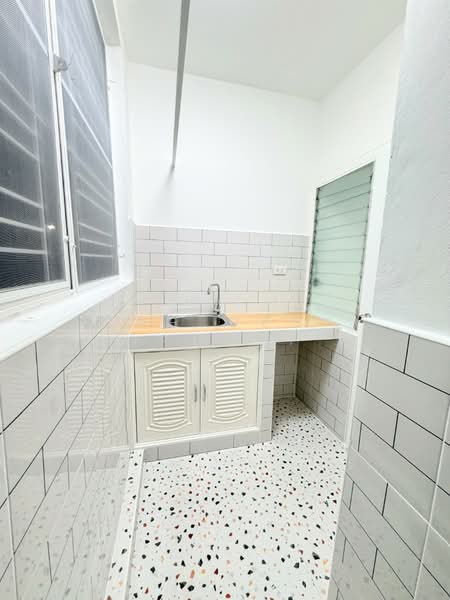 Baan Ua-Athorn Bangphli 4, Samut Prakan, Theparak Road, Bang Sao Thong, Bang Sao Thong, Samut Prakan, 1 Bedroom, 32 sqm, Condo For Sale, by The Best Property แก้มบุ๋ม, 500275830 - DDproperty.com