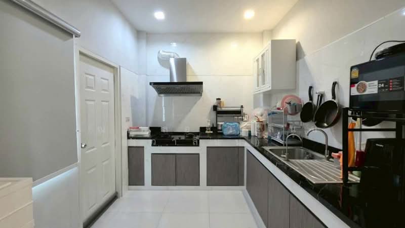 Bangkok Boulevard Ratchapruek – Rama 5 (1) : บางกอก บูเลอวาร์ด ราชพฤกษ์ – พระราม 5 (1), นนทบุรี, ถนนราชพฤกษ์, บางกร่าง, เมืองนนทบุรี, นนทบุรี, 300 ตร.ม., บ้านเดี่ยว ขาย, โดย คุณ พลอยวาลินน์ (วาลินน์), 500275836 - DDproperty.com