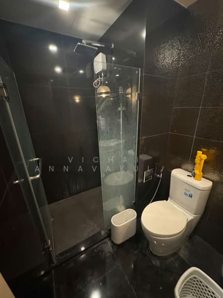 Rhythm Sukhumvit 36-38, Bangkok, 55 Soi Sukhumvit 36, Sukhumvit Road, Phra Kanong, Khlong Toei, Bangkok, 1 Bedroom, 34 sqm, Condo For Rent, by Vichai  Annavakulthorn, 500275839 - DDproperty.com