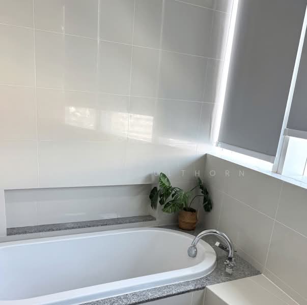 Millennium Residence, Bangkok, Sukhumvit Road, Khlong Toei, Khlong Toei, Bangkok, 3 Bedrooms, 146 sqm, Condo For Rent, by Vichai  Annavakulthorn, 500275851 - DDproperty.com