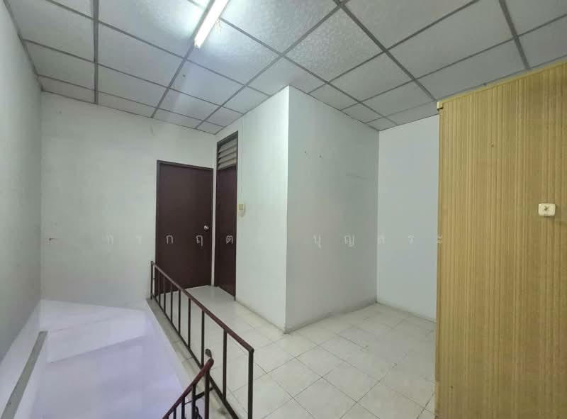 Suksan 9 Village : หมู่บ้านสุขสันต์ 9 เพชรเกษม 110, Bangkok, เพชรเกษม 110, Nong Kang Plu, Nong Khaem, Bangkok, 2 Bedrooms, 110 sqm, Townhouse For Sale, by กรกฤตย์ บุญสระ, 500275886 - DDproperty.com