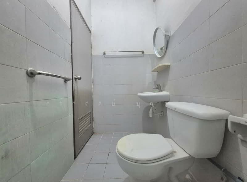 Suksan 9 Village : หมู่บ้านสุขสันต์ 9 เพชรเกษม 110, Bangkok, เพชรเกษม 110, Nong Kang Plu, Nong Khaem, Bangkok, 2 Bedrooms, 110 sqm, Townhouse For Sale, by กรกฤตย์ บุญสระ, 500275886 - DDproperty.com