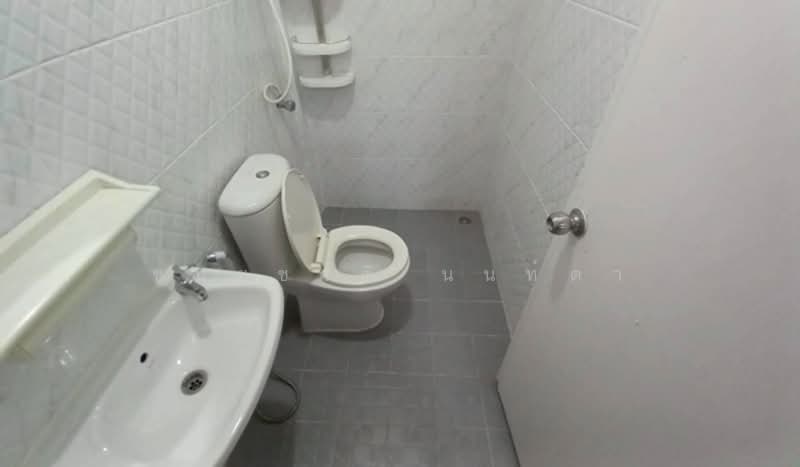 Duang Kamon Soi Phraya Suren 35, Bangkok, ดวงกมล ซอยพระยาสุเรน Ramintra Road, Bang Chun, Khlong Sam Wa, Bangkok, 2 Bedrooms, 120 sqm, Townhouse For Sale, by ชนะชาติ นนท์ตา, 500275933 - DDproperty.com