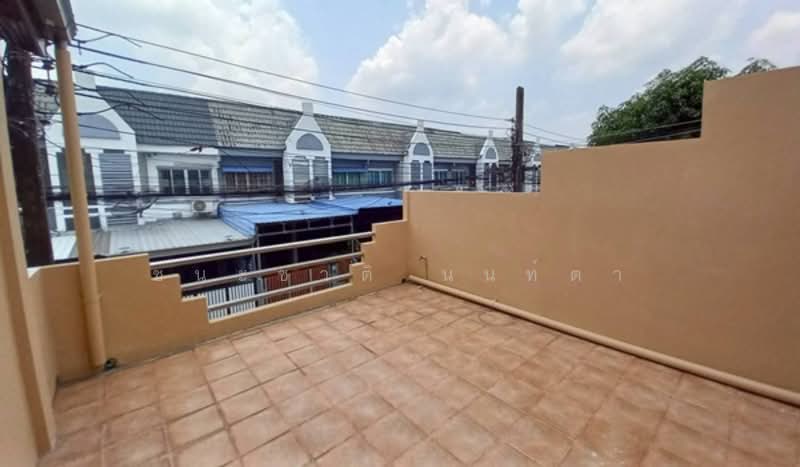 Duang Kamon Soi Phraya Suren 35, Bangkok, ดวงกมล ซอยพระยาสุเรน Ramintra Road, Bang Chun, Khlong Sam Wa, Bangkok, 2 Bedrooms, 120 sqm, Townhouse For Sale, by ชนะชาติ นนท์ตา, 500275933 - DDproperty.com