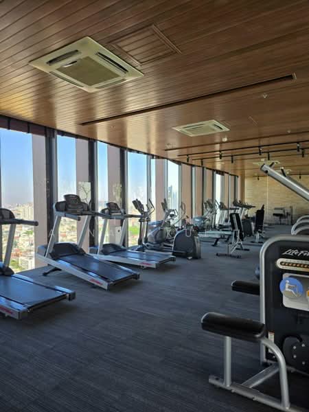 The Lofts Ekkamai, Bangkok, 1415 Sukhumvit Road, Phra Kanong Nua, Watthana, Bangkok, 1 Bedroom, 45 sqm, Condo For Rent, by Vichai  Annavakulthorn, 500275937 - DDproperty.com