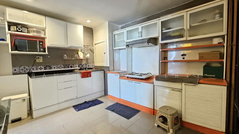 Tai Ping Towers, Bangkok, 582 Soi Sukhumvit 63, Khlong Tan Nua, Watthana, Bangkok, 3 Bedrooms, 130 sqm, Condo For Rent, by BANGKOK PROPERTY AGENTS, 500275947 - DDproperty.com