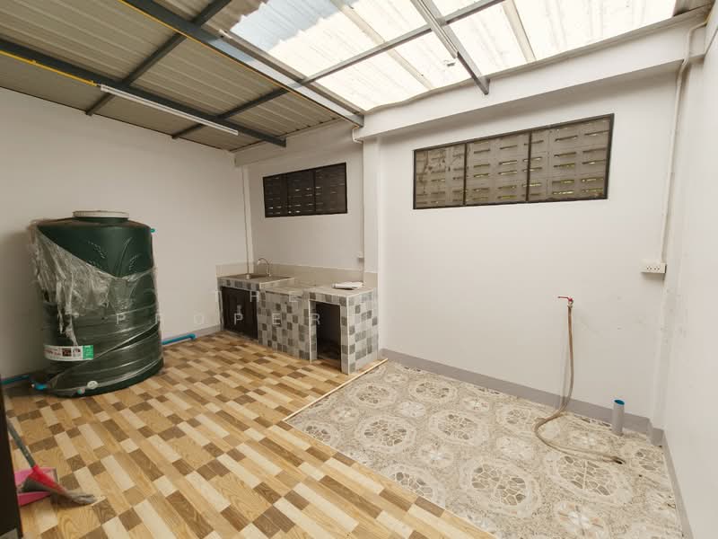 อาคารพาณิชย์บางคล้า ฉะเชิงเทรา, Chachoengsao, Bang Khla, Bang Khla, Chachoengsao, , 102 sqm, Shophouse For Sale, by The Best Property ซายน์, 500275959 - DDproperty.com